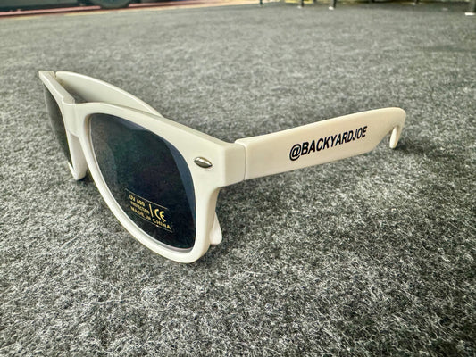 SUNGLASSES